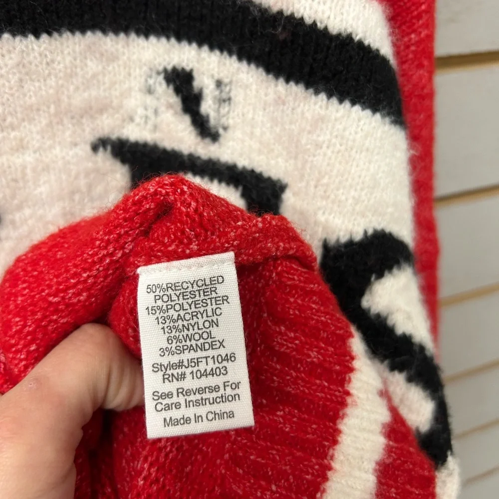 J.O.A. Red Après Turtleneck Sweater - Picture 4 of 7